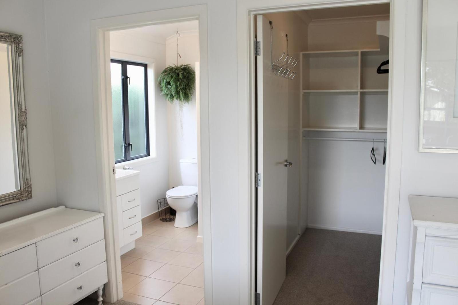 5-Min Walk To Village - Havelock North Holiday Home With Spa Pool 外观 照片
